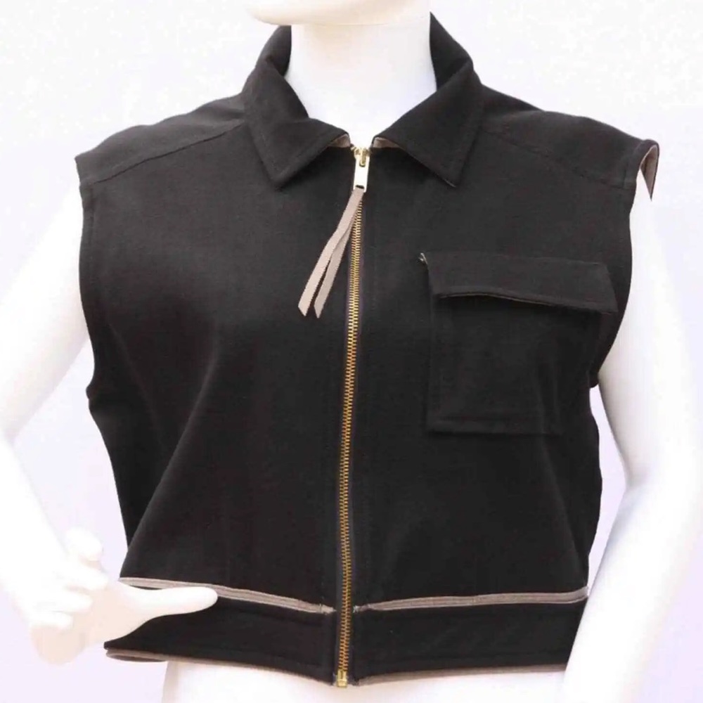 Marc by Marc Jacobs Black Cropped Vest